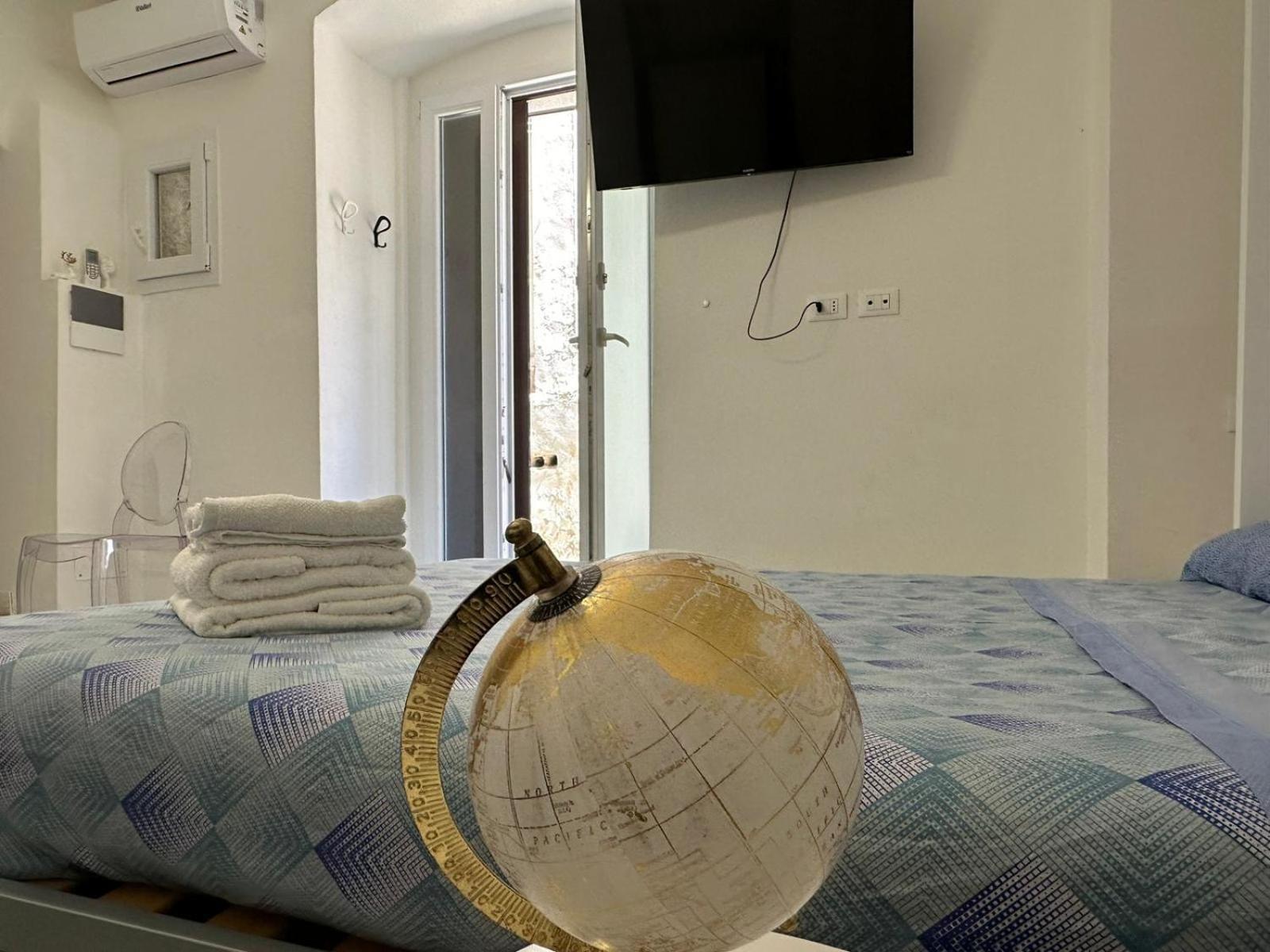 Apartment Stazione Centrale - Perla Argento La Spezia